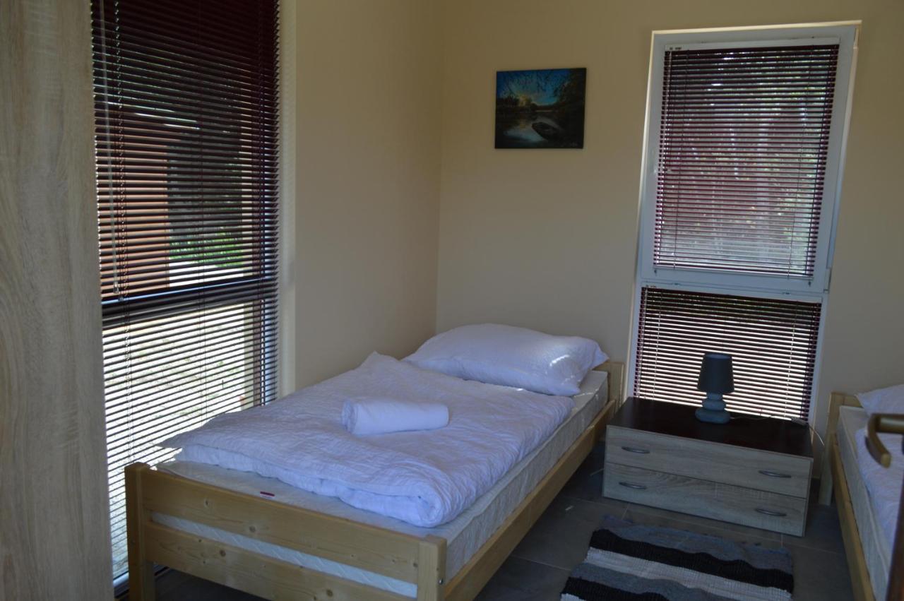 Intertranscoop Lake House Vámosszabadi Екстериор снимка